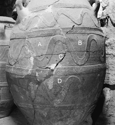 ‘MINOAN’ OR ‘MYCENAEAN’ WINE? OBSERVATIONS ON AN LM IIIA INSCRIBED PITHOS FROM KNOSSOS